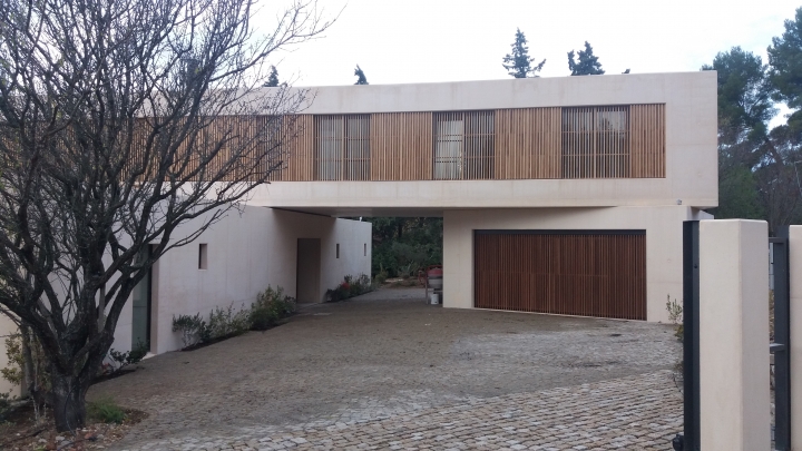 MAISON A