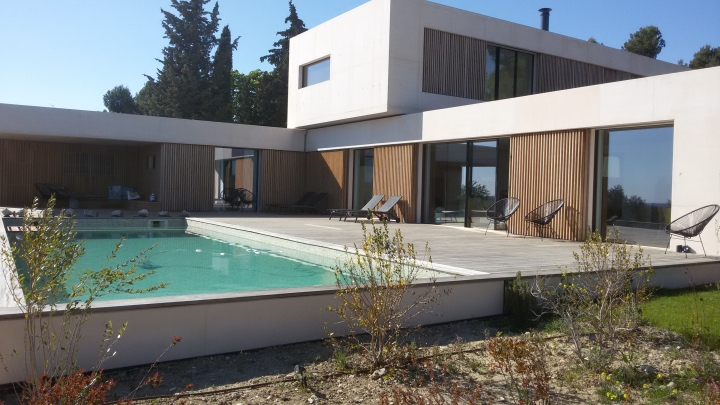 MAISON A