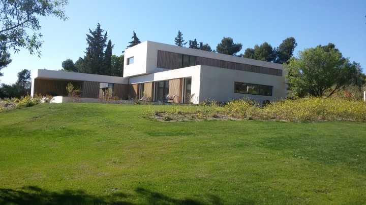 MAISON A